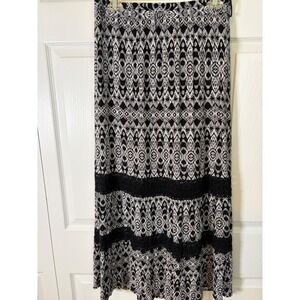 Faded Glory Womens Black White Ikat Geometric Lace Trim Maxi Skirt Size M 8-10